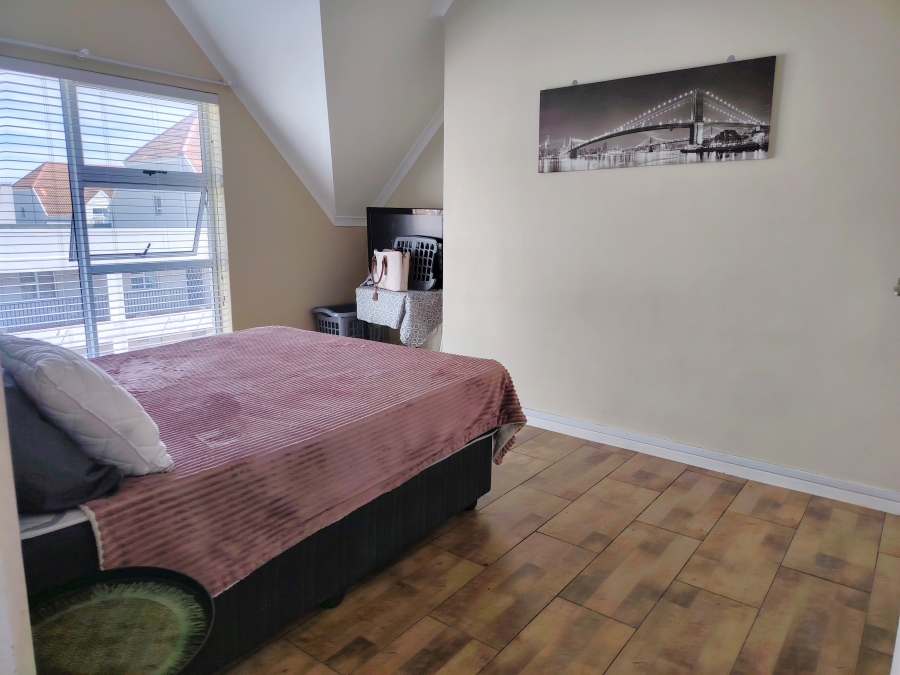 To Let 3 Bedroom Property for Rent in Whispering Pines Western Cape